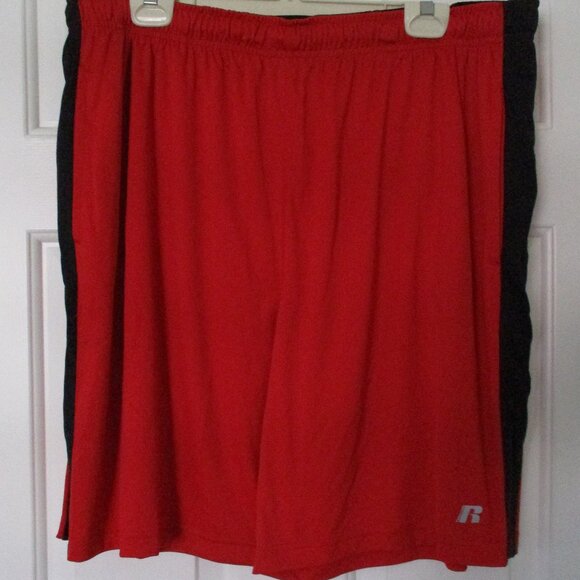 Russell dri-power 360 Mens Elastic Waist Red Gym Short NWOT - Size 38W-42W or XL - Picture 2 of 3
